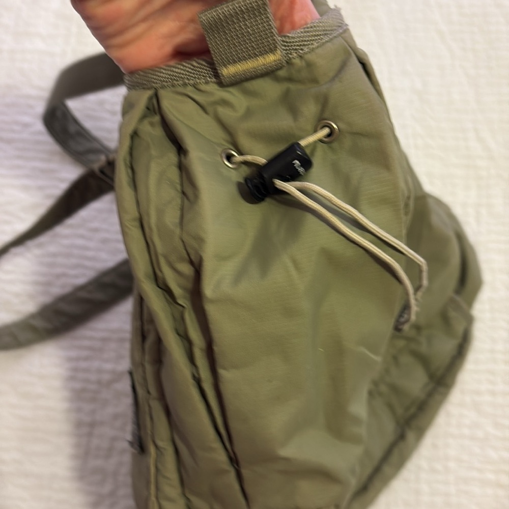 MARU ‘Easy & Relax Life Style’ Multi pocket Utility Zippered Tote Bag. - Picture 7 of 15